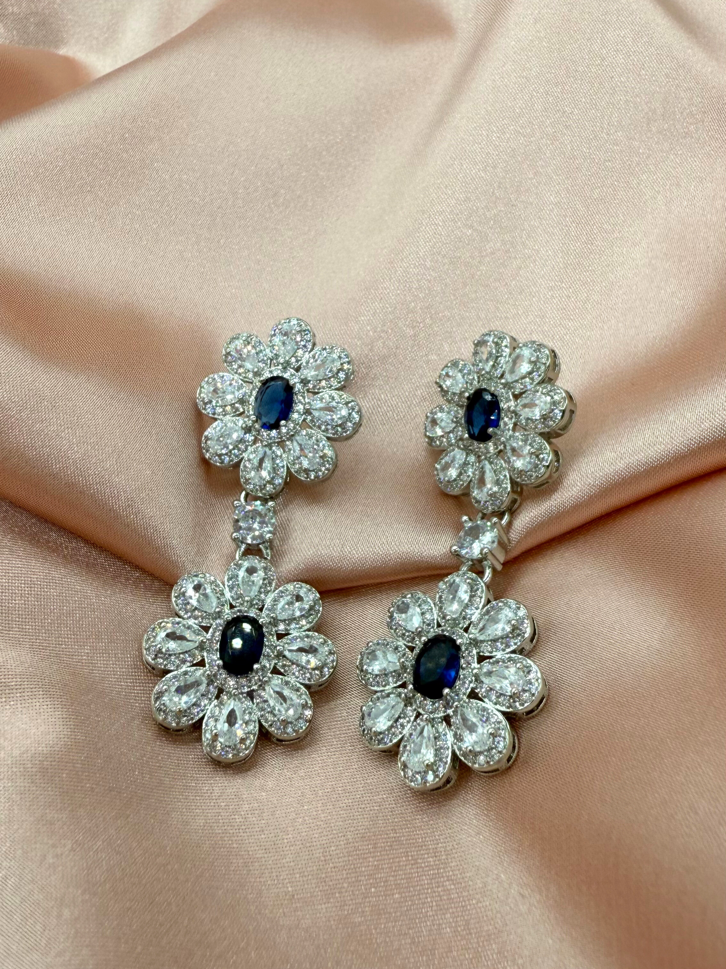 Aretes Flores Zafiro CA265