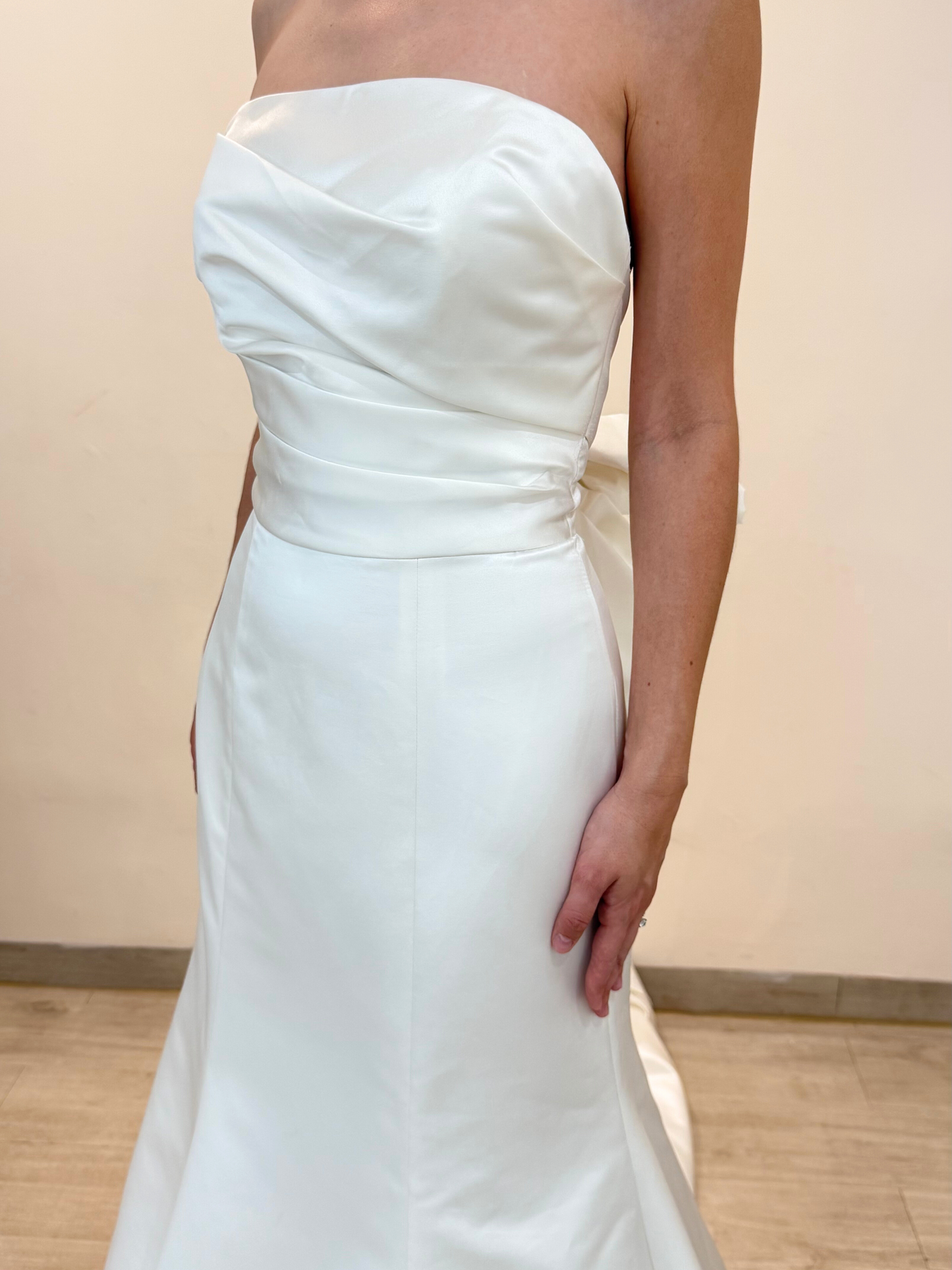 C296 Monique Lhuillier