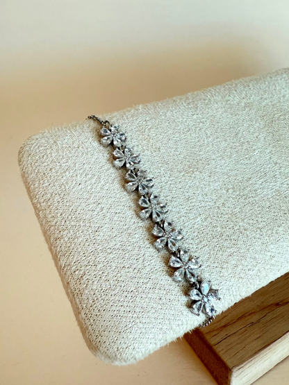 Pulsera Flores Circonias