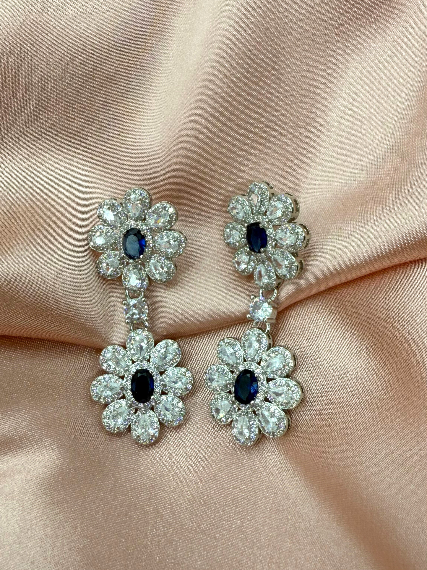 Aretes Flores Zafiro CA265