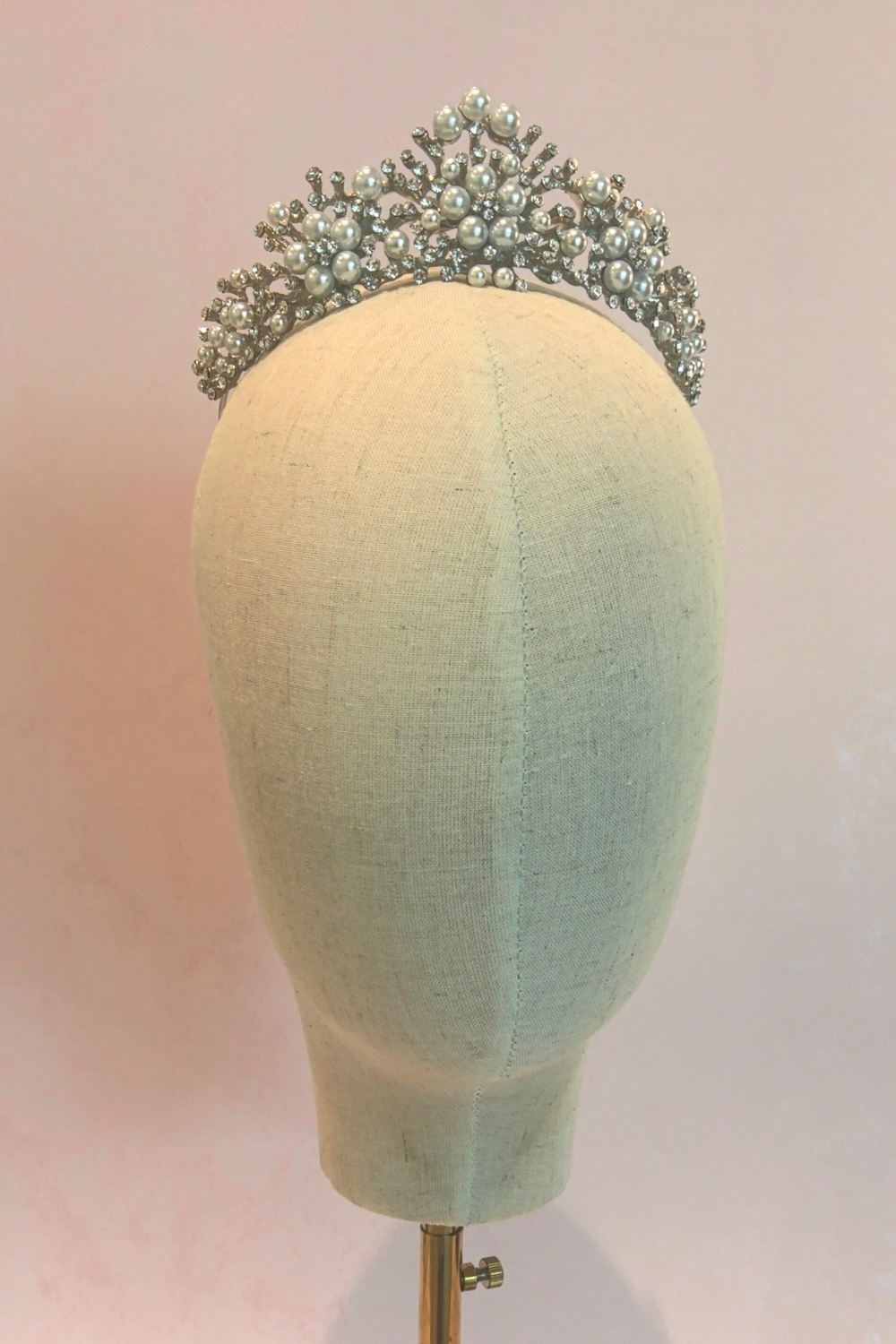 Tiara de Perlas C196